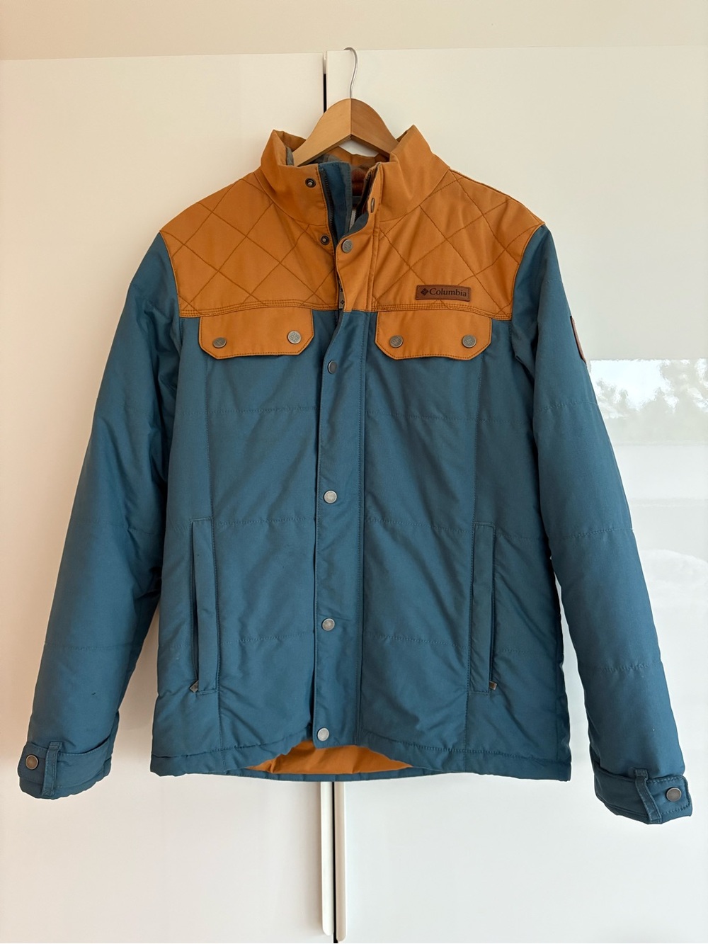 Columbia Men's Teal and Tan Quilted insulated Jacket